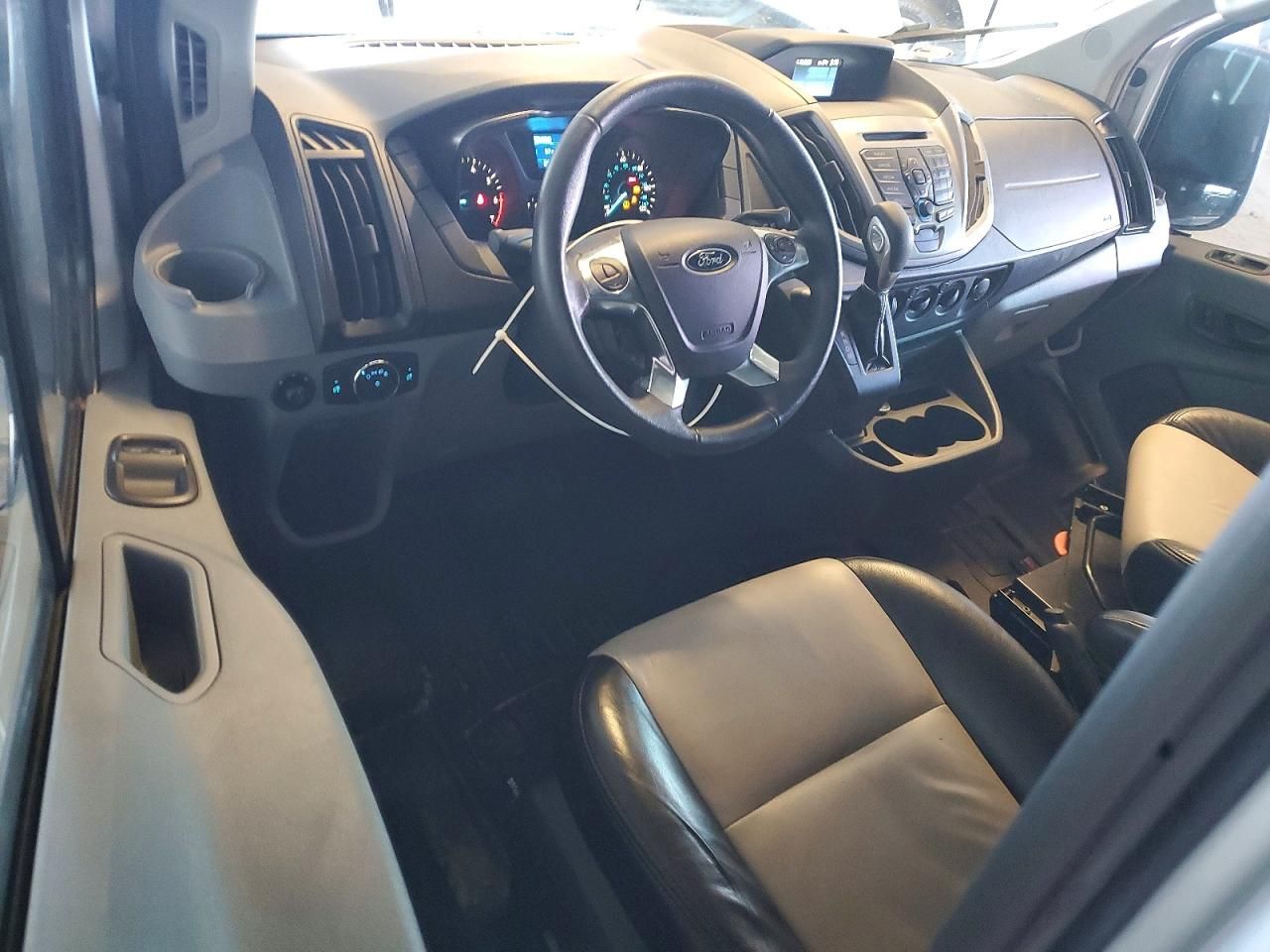 2016 Ford Transit T-350