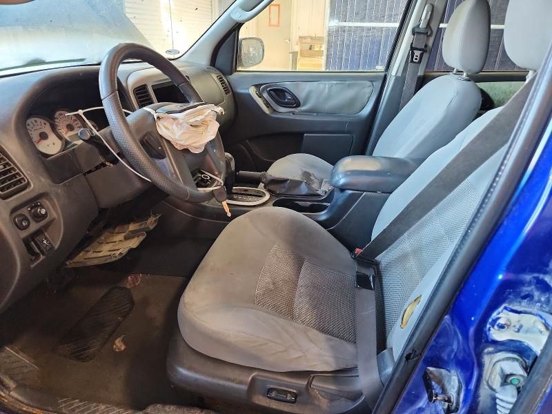 2005 Ford Escape xlt