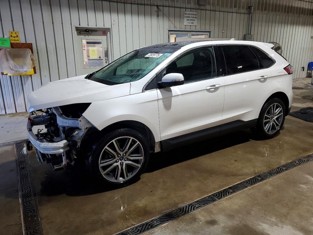 2019 Ford Edge Titanium