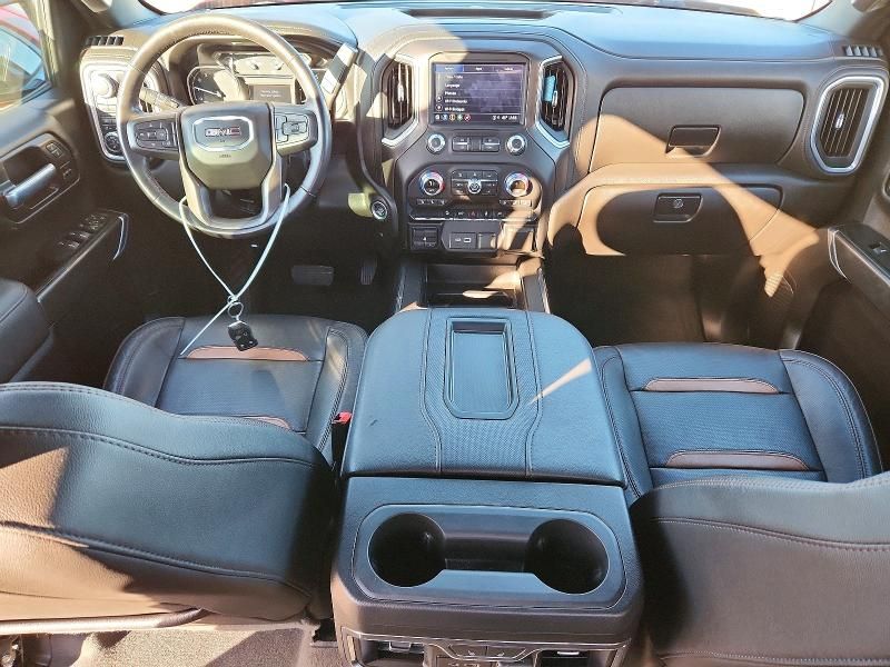 2021 GMC Sierra K1500 AT4