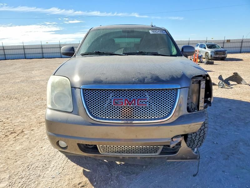 2011 GMC Yukon Denali