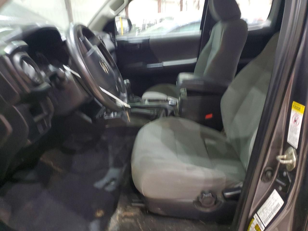 2017 Toyota Tacoma SR