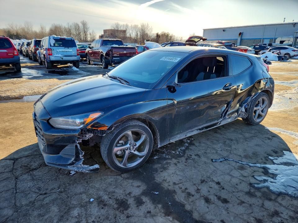 2019 Hyundai Veloster Base