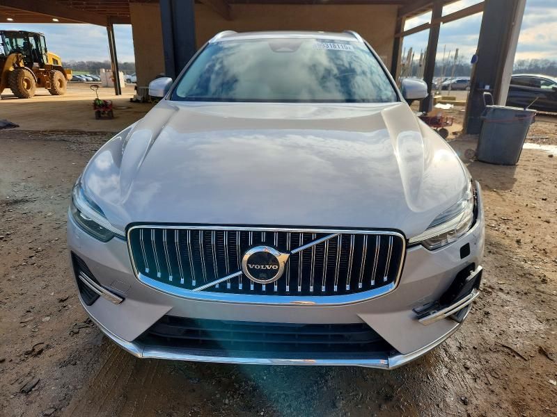 2023 Volvo Xc60 Plus