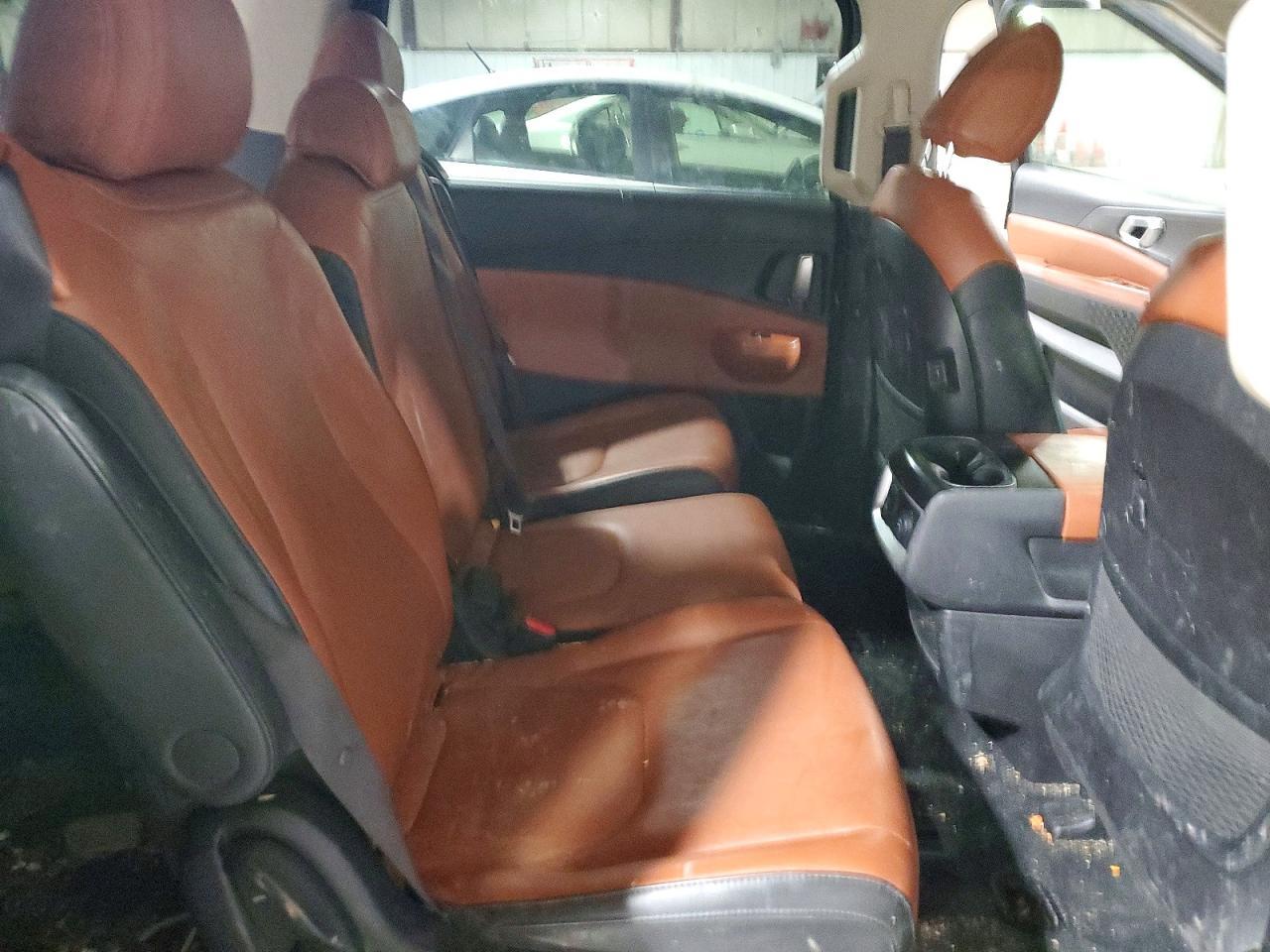 2025 KIA Carnival sx