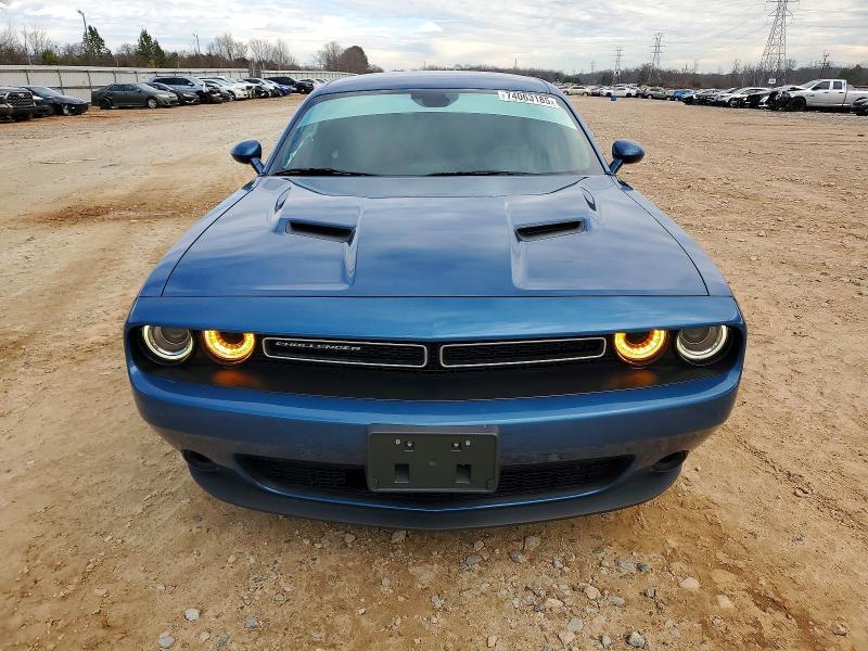 2020 Dodge Challenger sxt