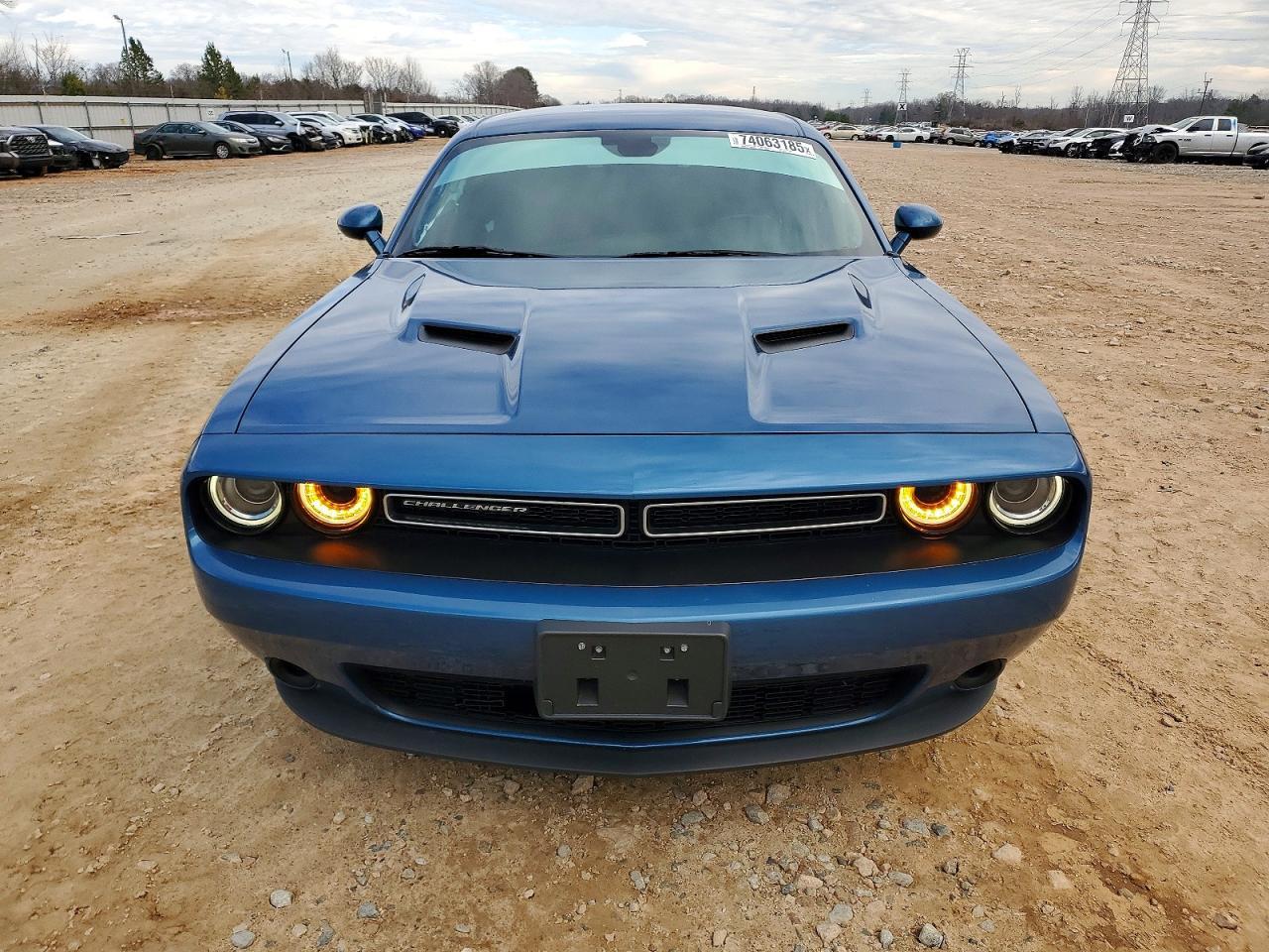 2020 Dodge Challenger sxt