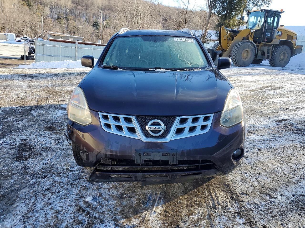 2013 Nissan Rogue s
