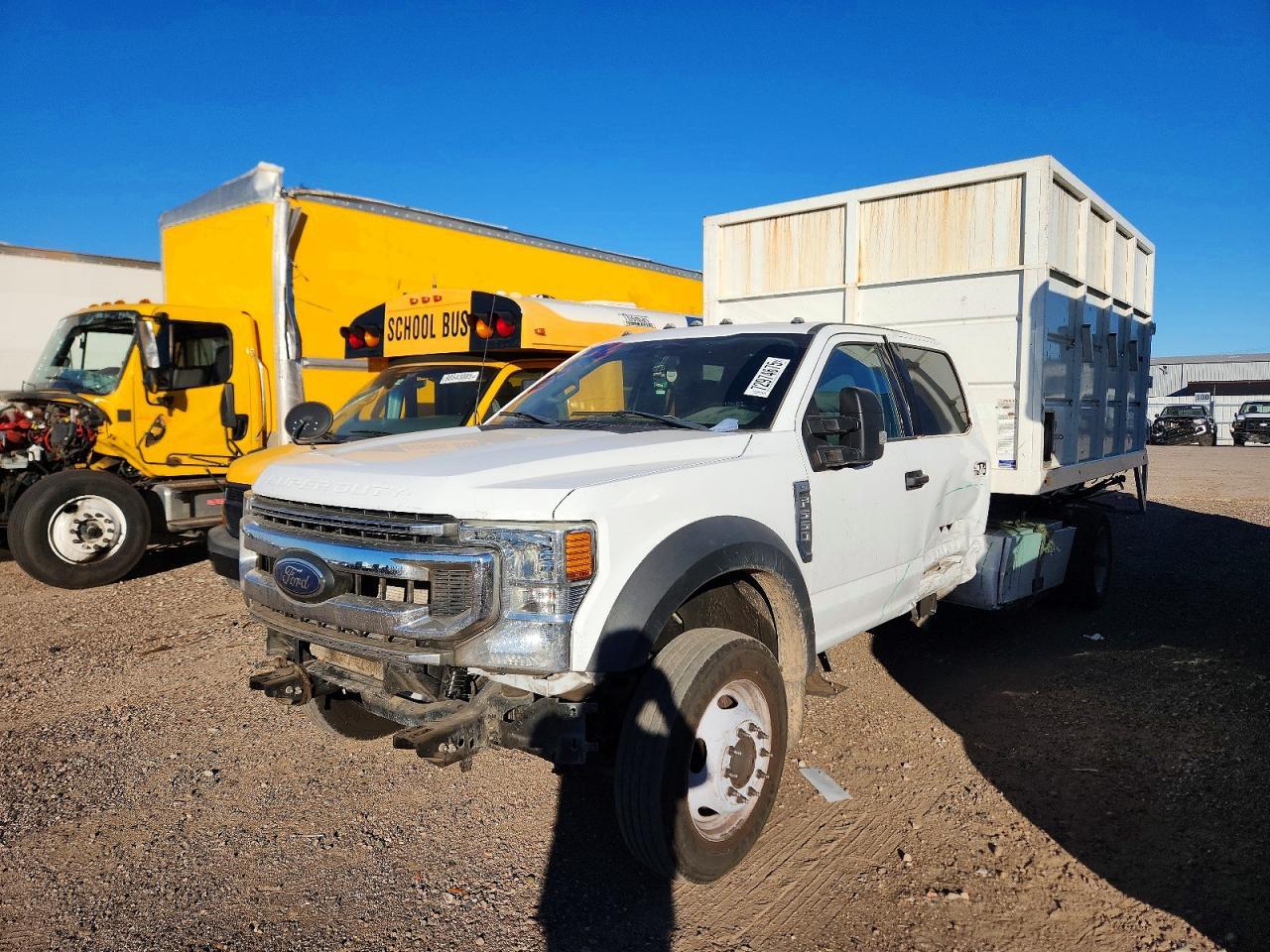 2022 Ford F550 Super Duty Chipper Truck