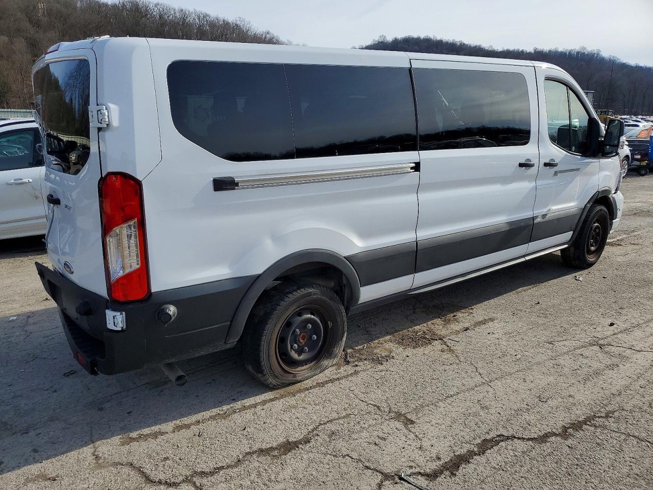 2024 Ford Transit T-350