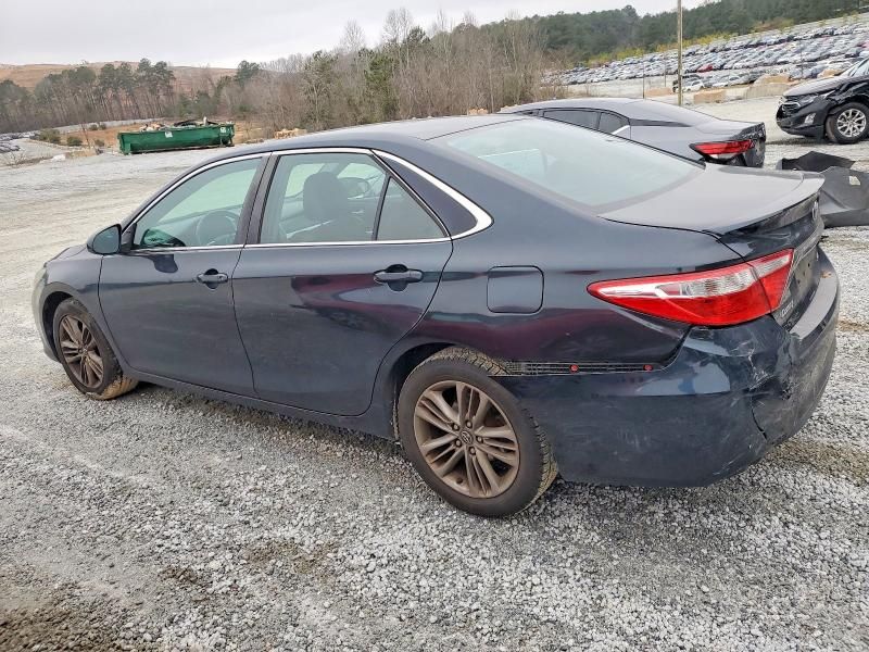 2016 Toyota Camry le