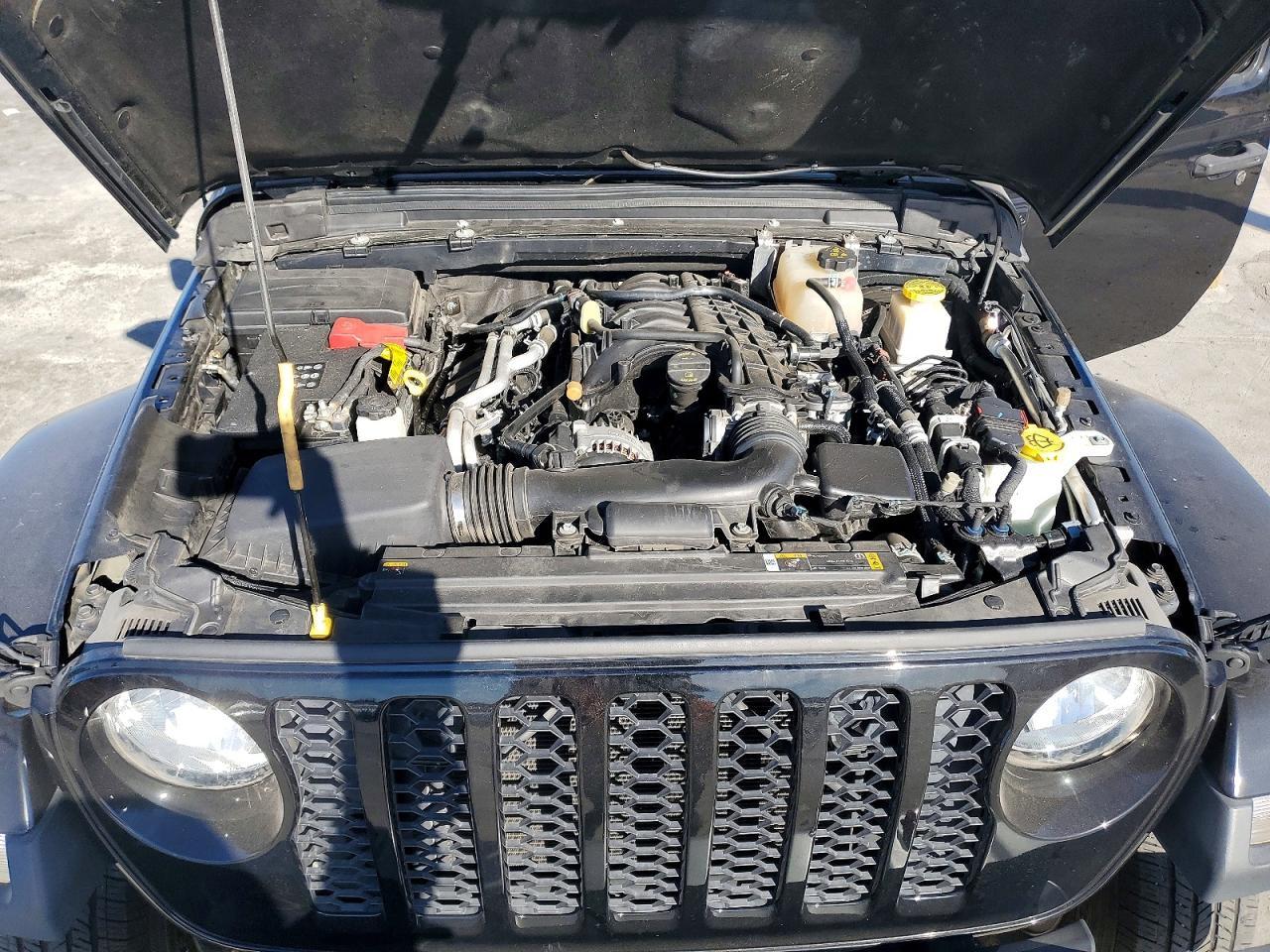 2022 Jeep Gladiator Sport
