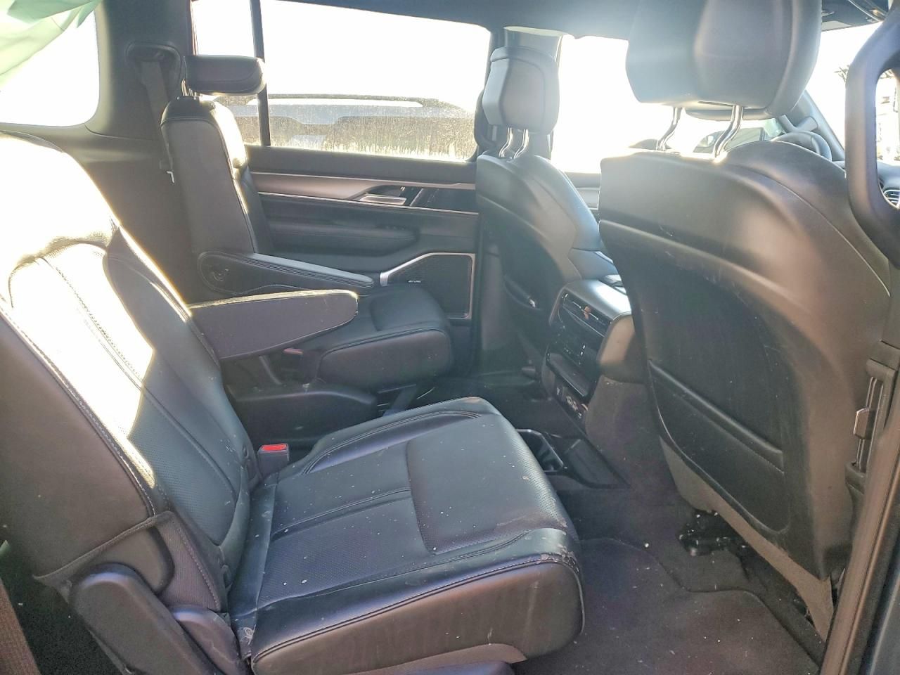 2025 Jeep Wagoneer Series ii