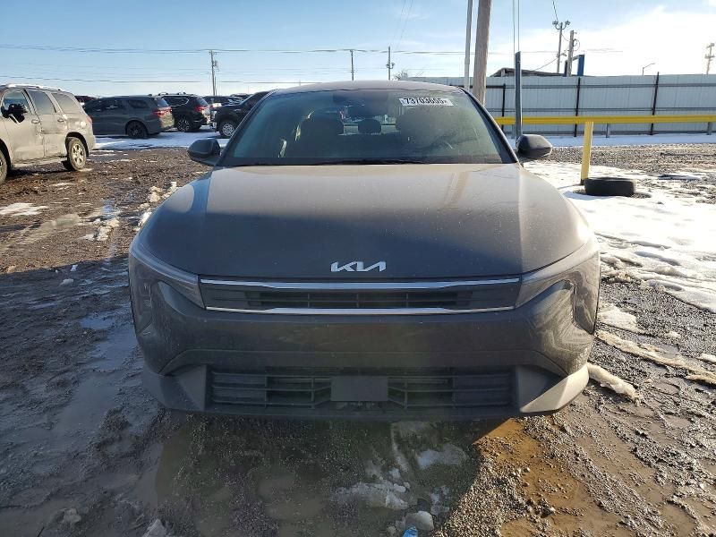 2025 KIA K4 lx