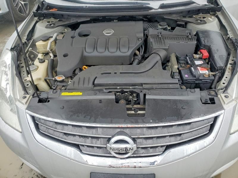 2011 Nissan Altima Base