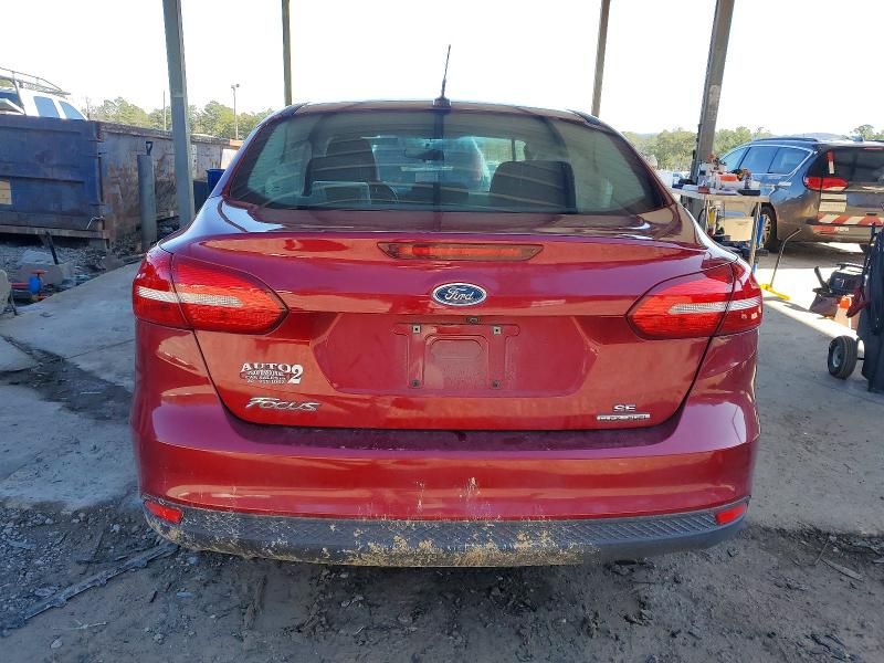2016 Ford Focus se