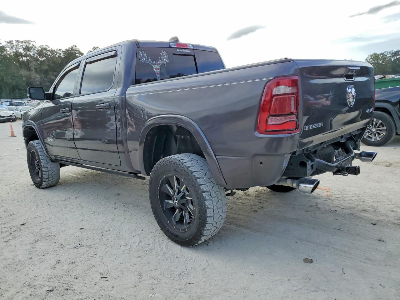 2022 Dodge 1500 Laramie