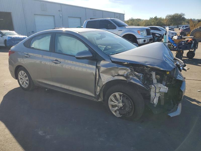 2022 Hyundai Accent se