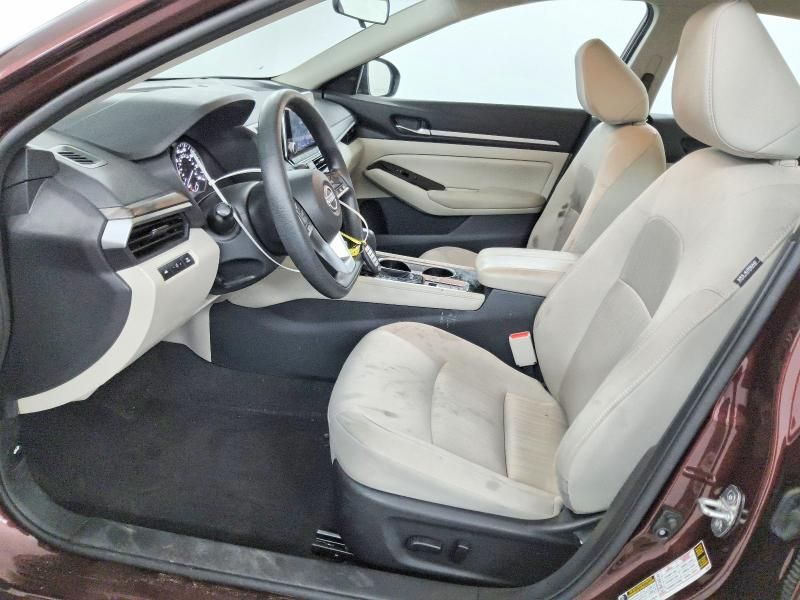 2023 Nissan Altima sv