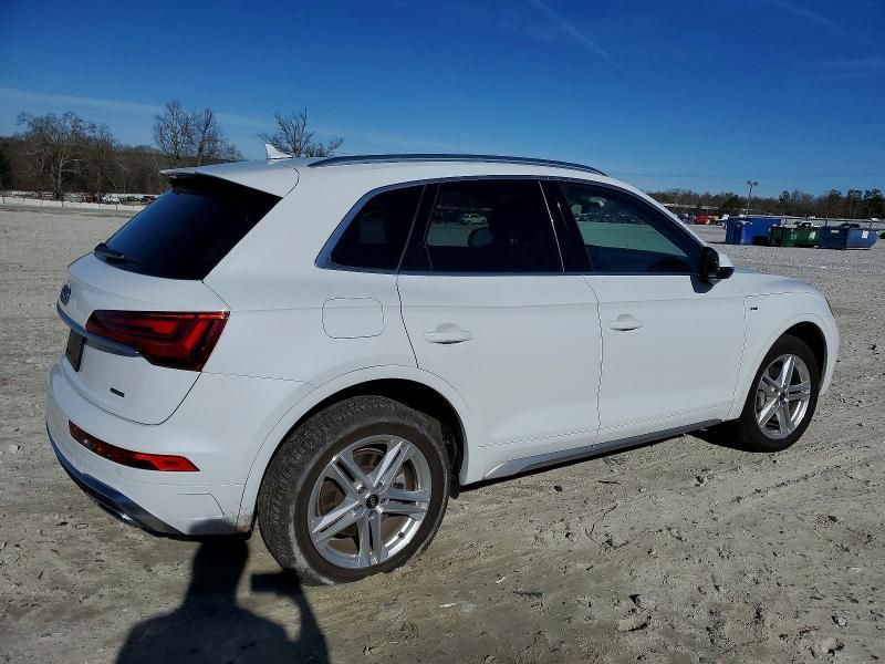 2024 Audi Q5 e Premium Plus 55