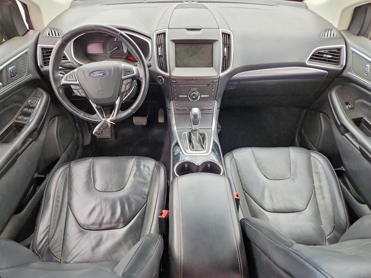2016 Ford Edge
