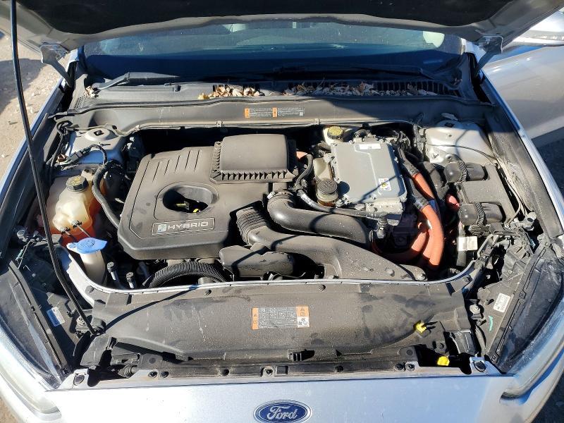 2013 Ford Fusion Titanium hev