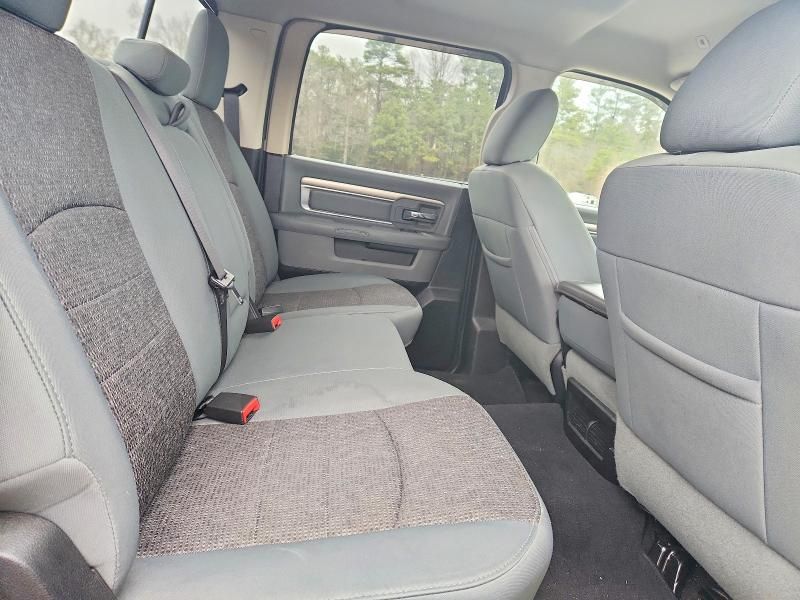 2017 Dodge Ram 1500 slt