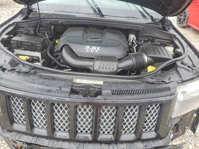 2012 Jeep Grand Cherokee Laredo