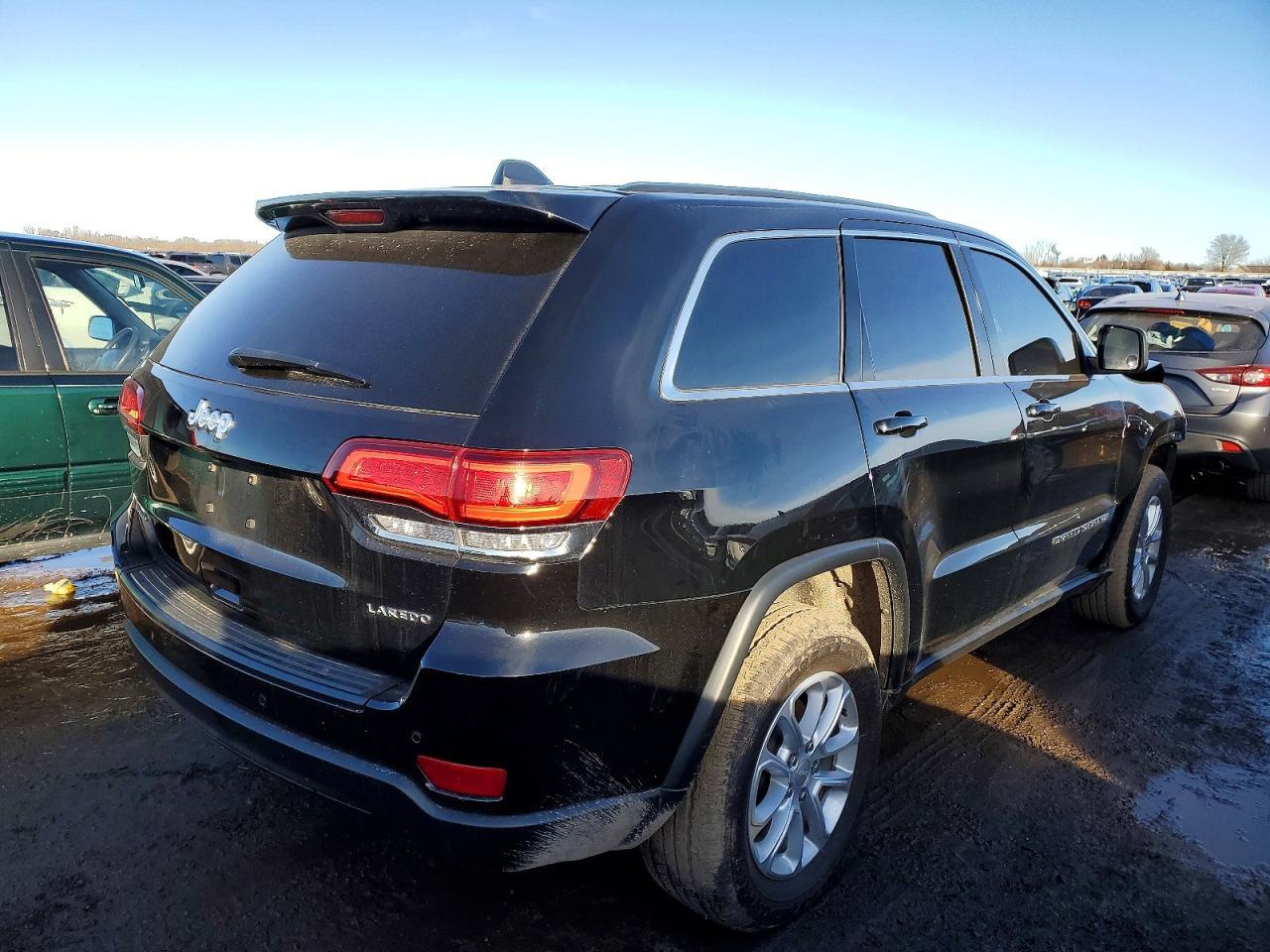 2022 Jeep Grand Cherokee Laredo e 4X4