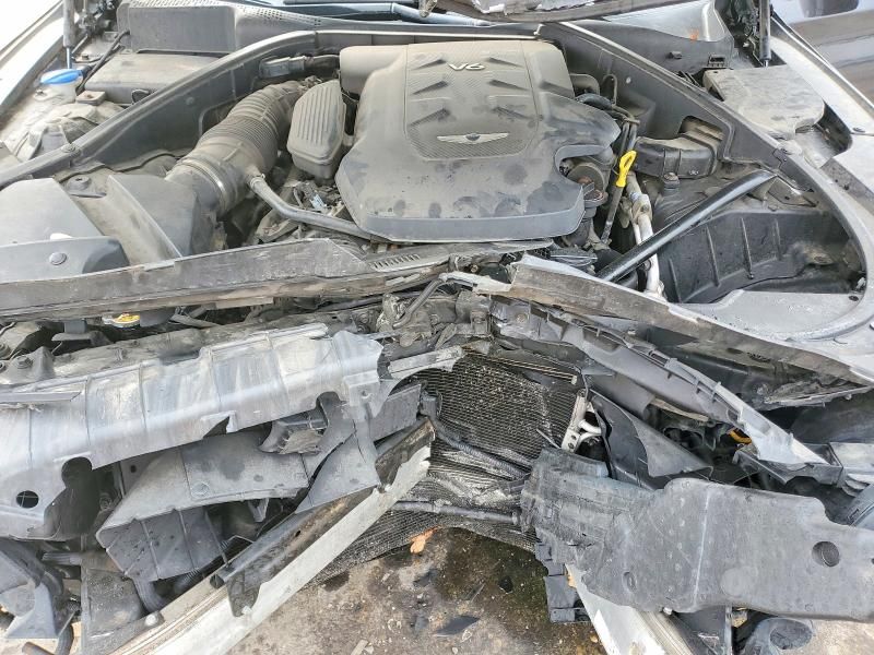 2018 Genesis G80 Base