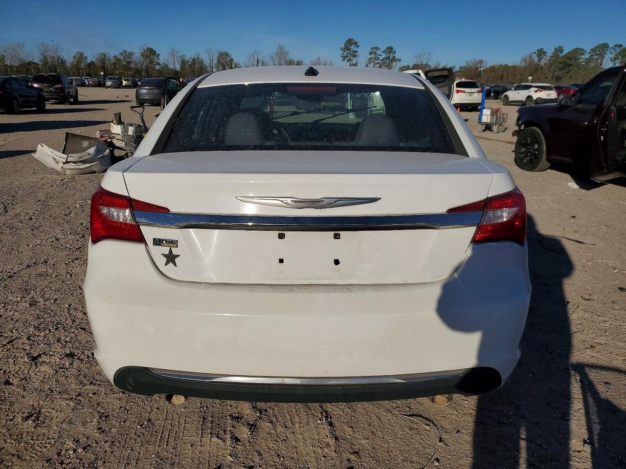 2012 Chrysler 200 lx