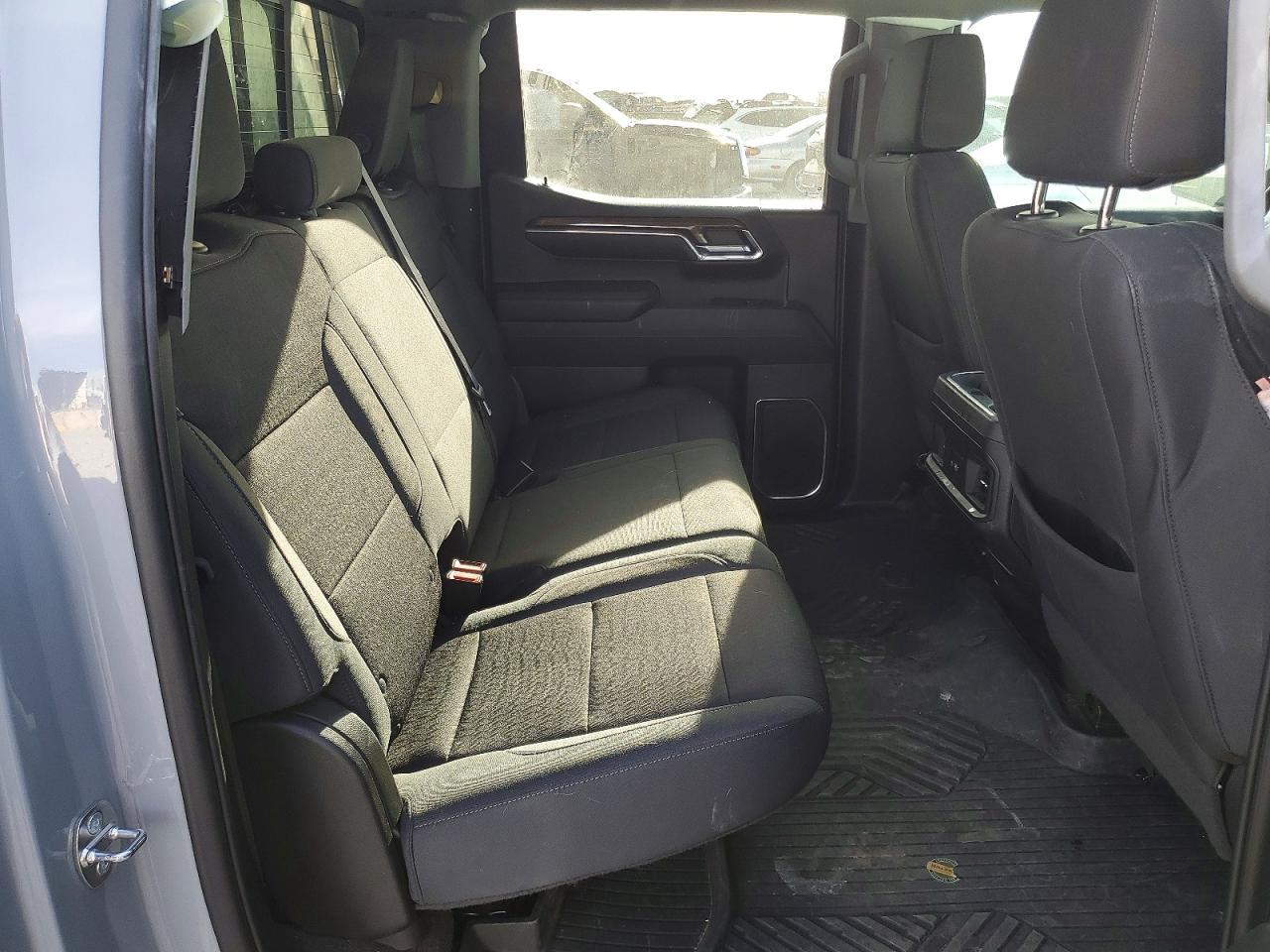 2024 Chevrolet Silverado K1500 rst