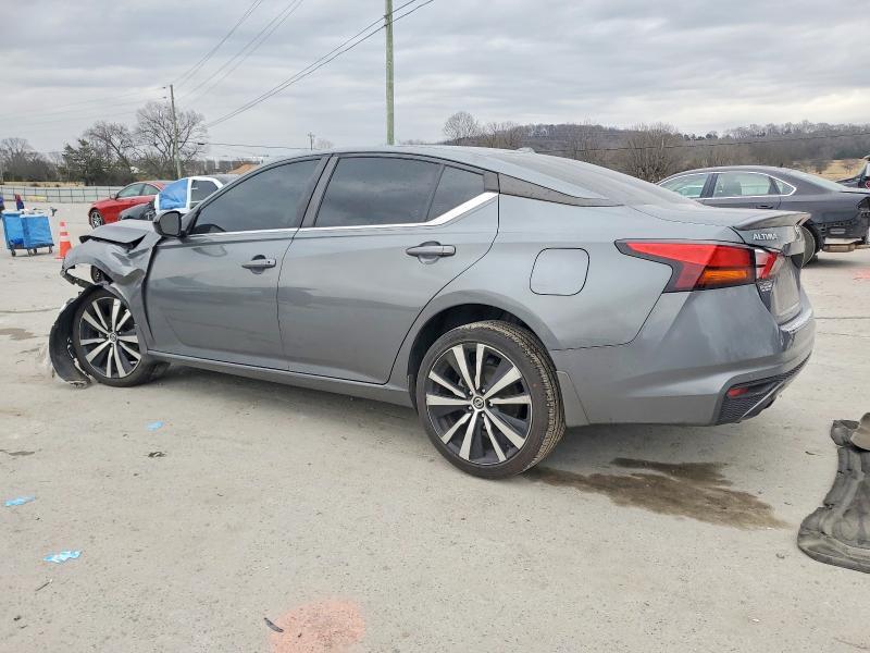 2021 Nissan Altima 2.5 sr