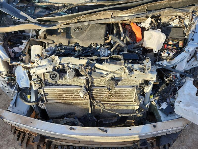 2024 Toyota Sienna le 8-passenger