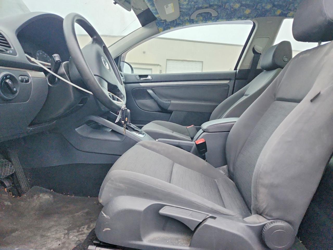 2009 Volkswagen Rabbit
