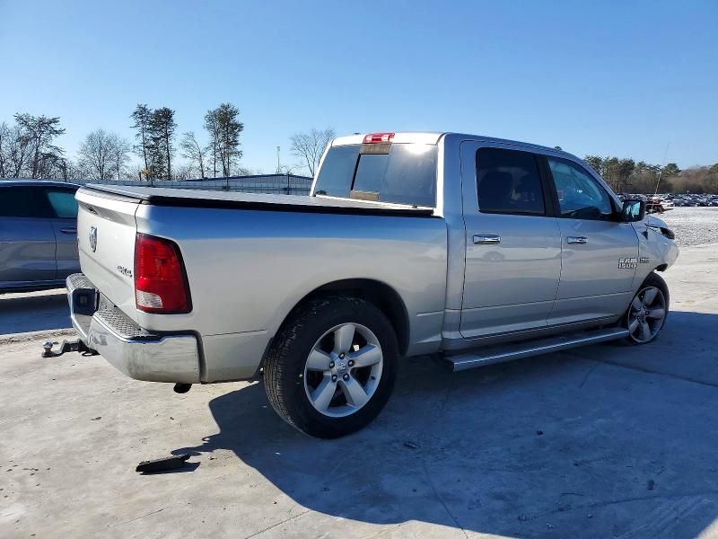 2015 Dodge RAM 1500 SLT
