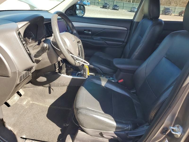 2018 Mitsubishi Outlander se