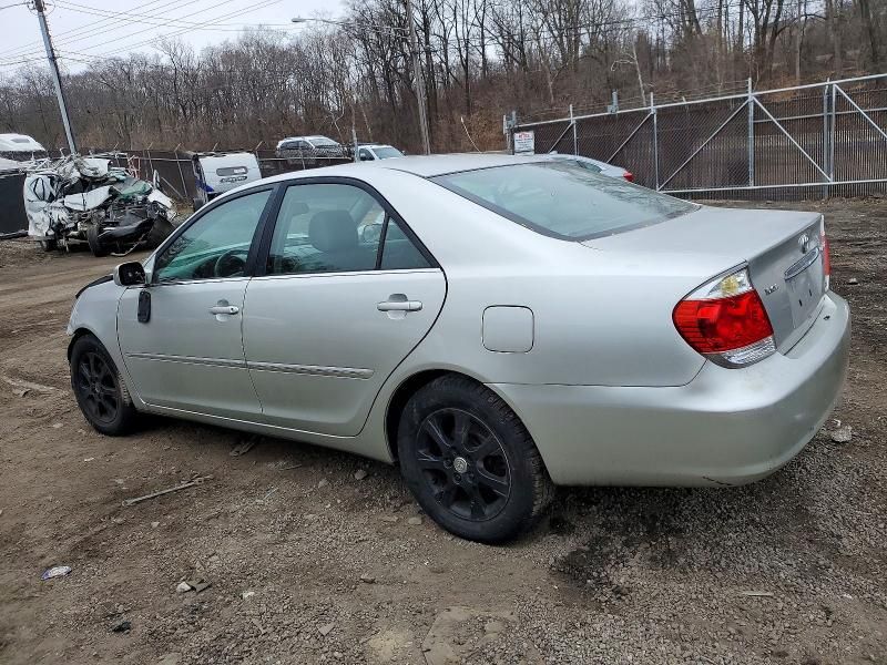 2006 Toyota Camry le