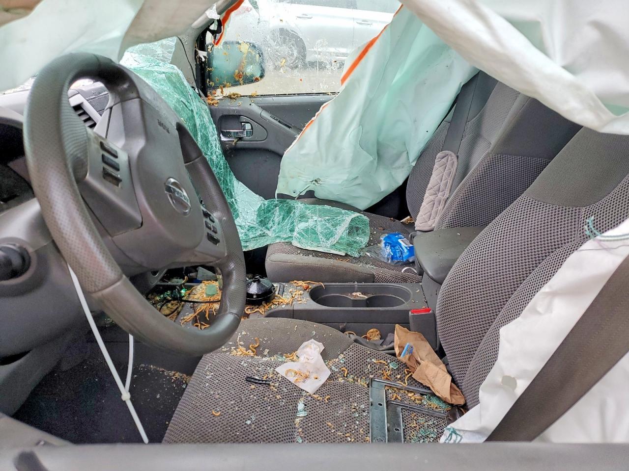 2019 Niss Frontier sv