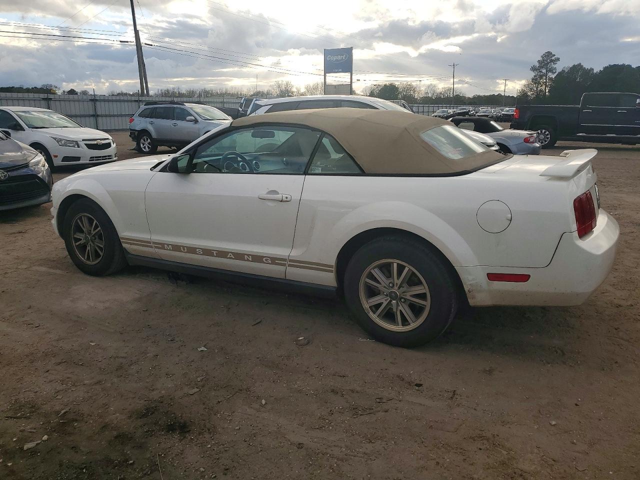 2005 Ford Mustang