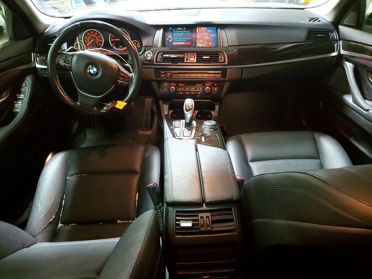 2016 BMW 528 xi