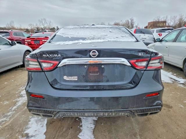2019 Nissan Maxima s
