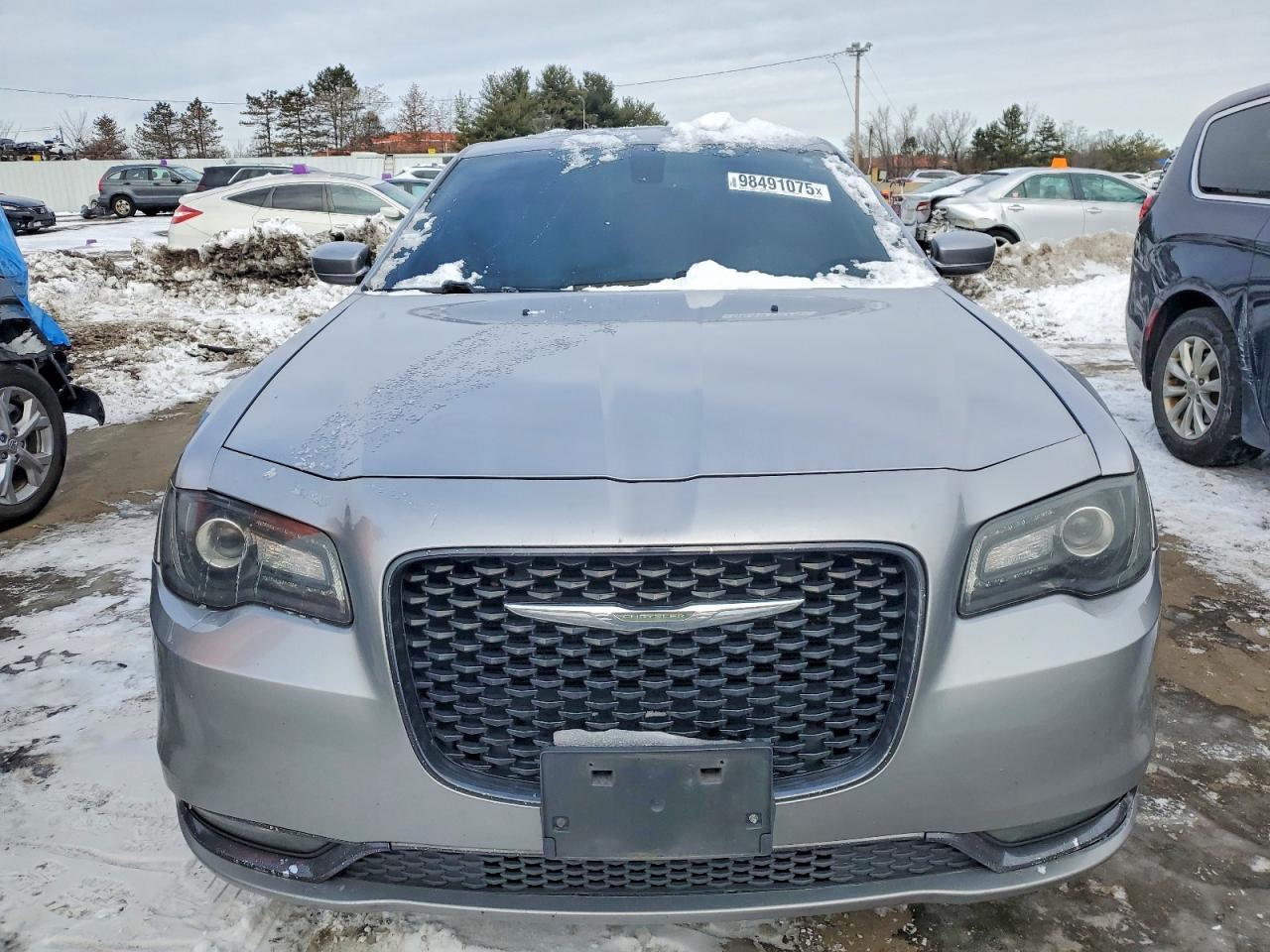 2017 Chrysler 300 s