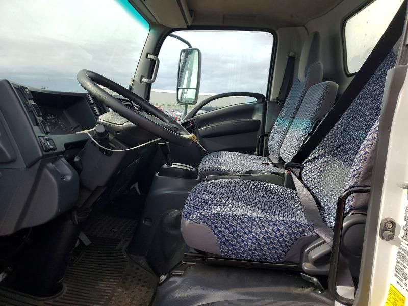 2023 Isuzu Npr box Truck