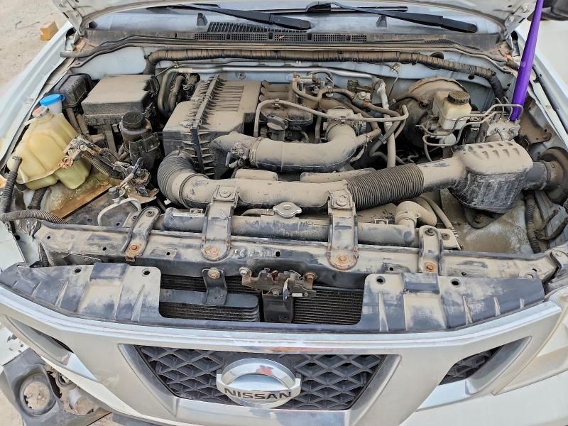 2016 Nissan Frontier s