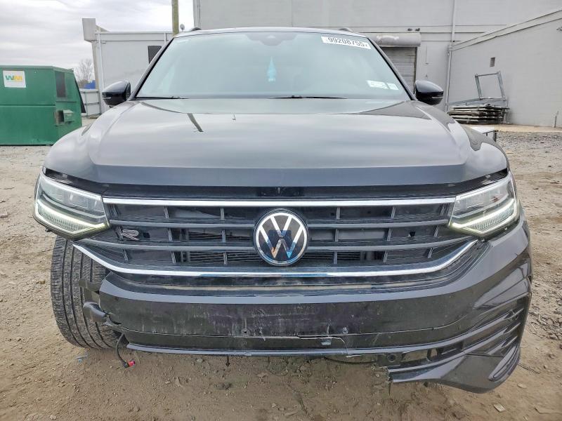 2024 Volkswagen Tiguan se R-line Black