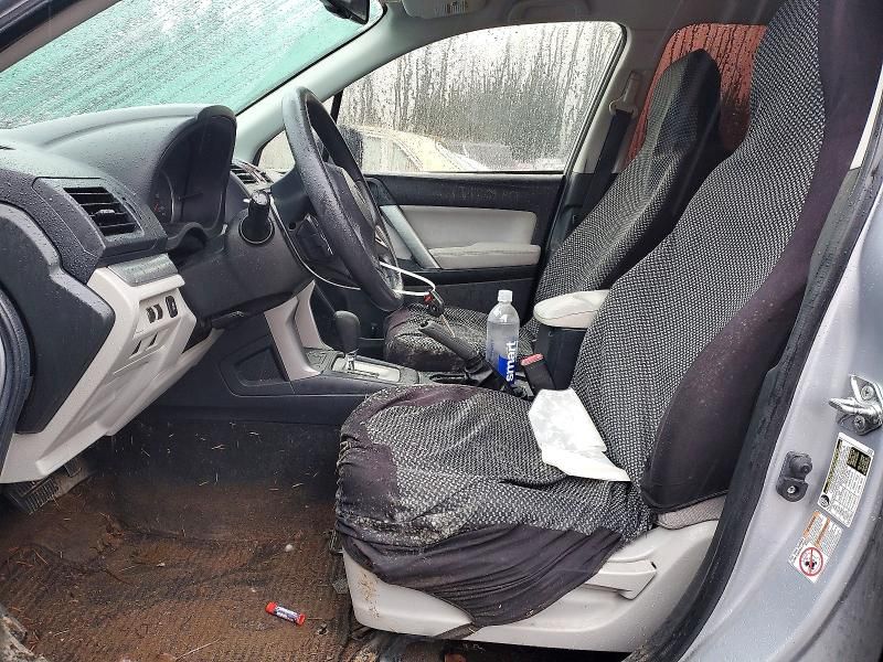 2015 Subaru Forester 2.5i