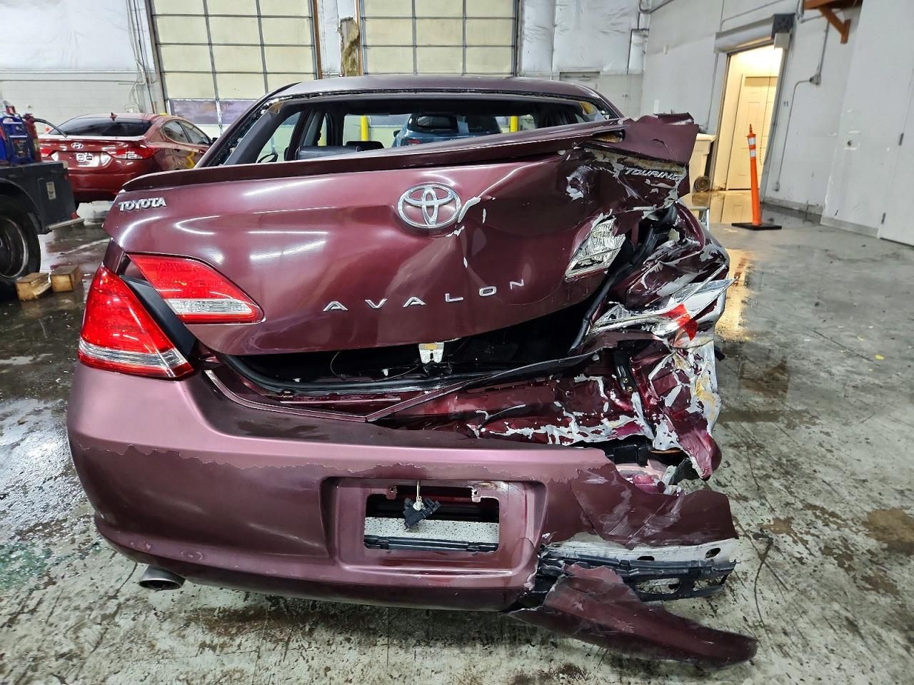 2005 Toyota Avalon xl