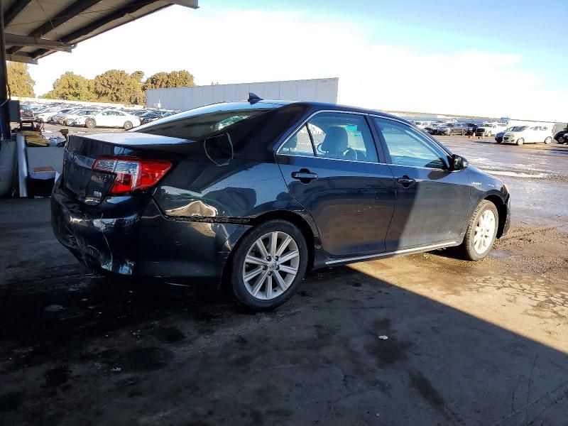 2013 Toyota Camry Hybrid