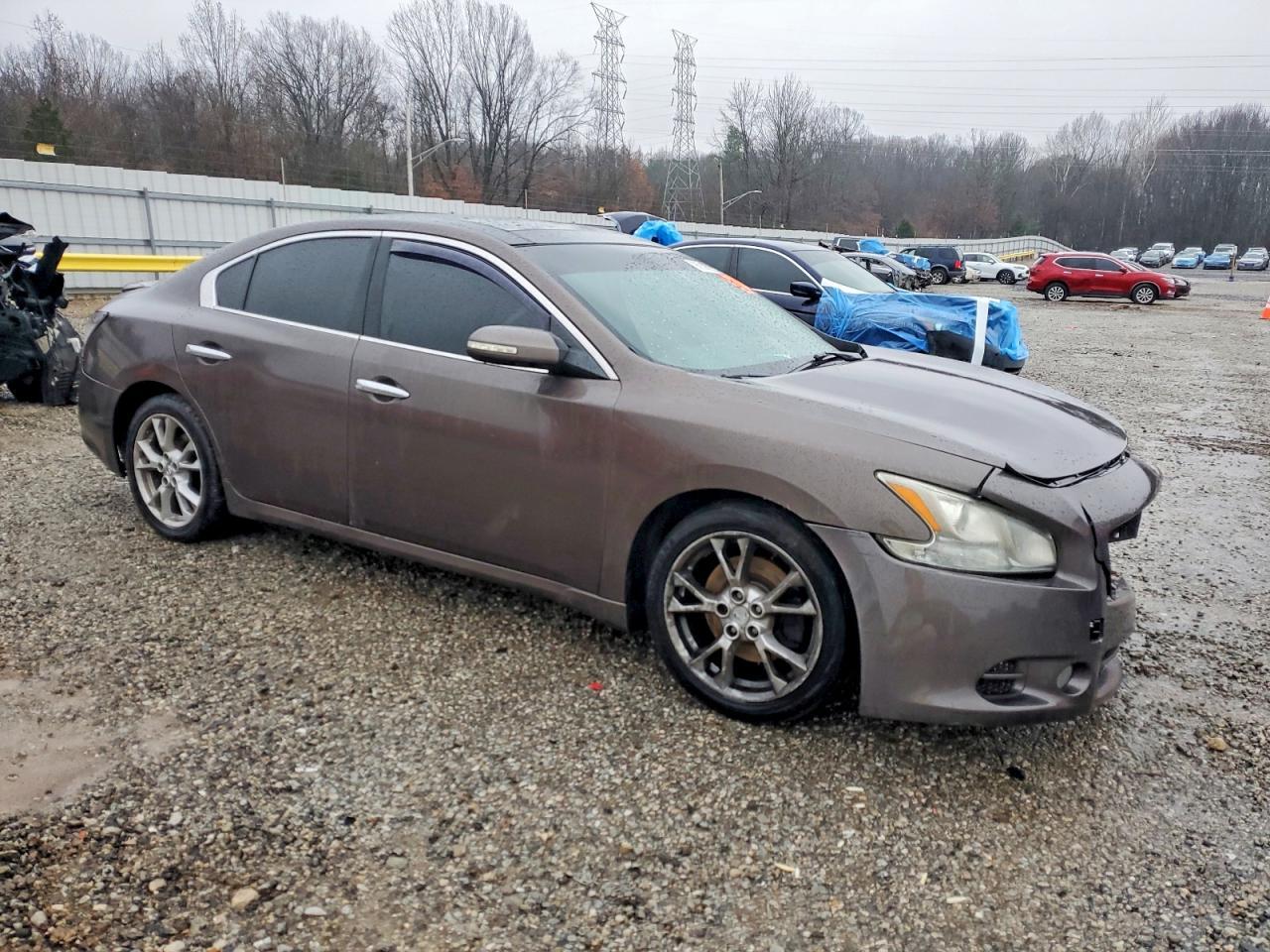 2012 Nissan Maxima s
